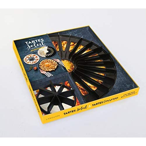 Tartes soleil & tartes couronne. Avec 2 accessoires cuisine