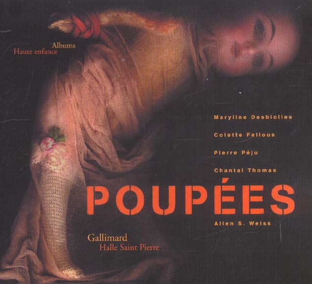 Poupées