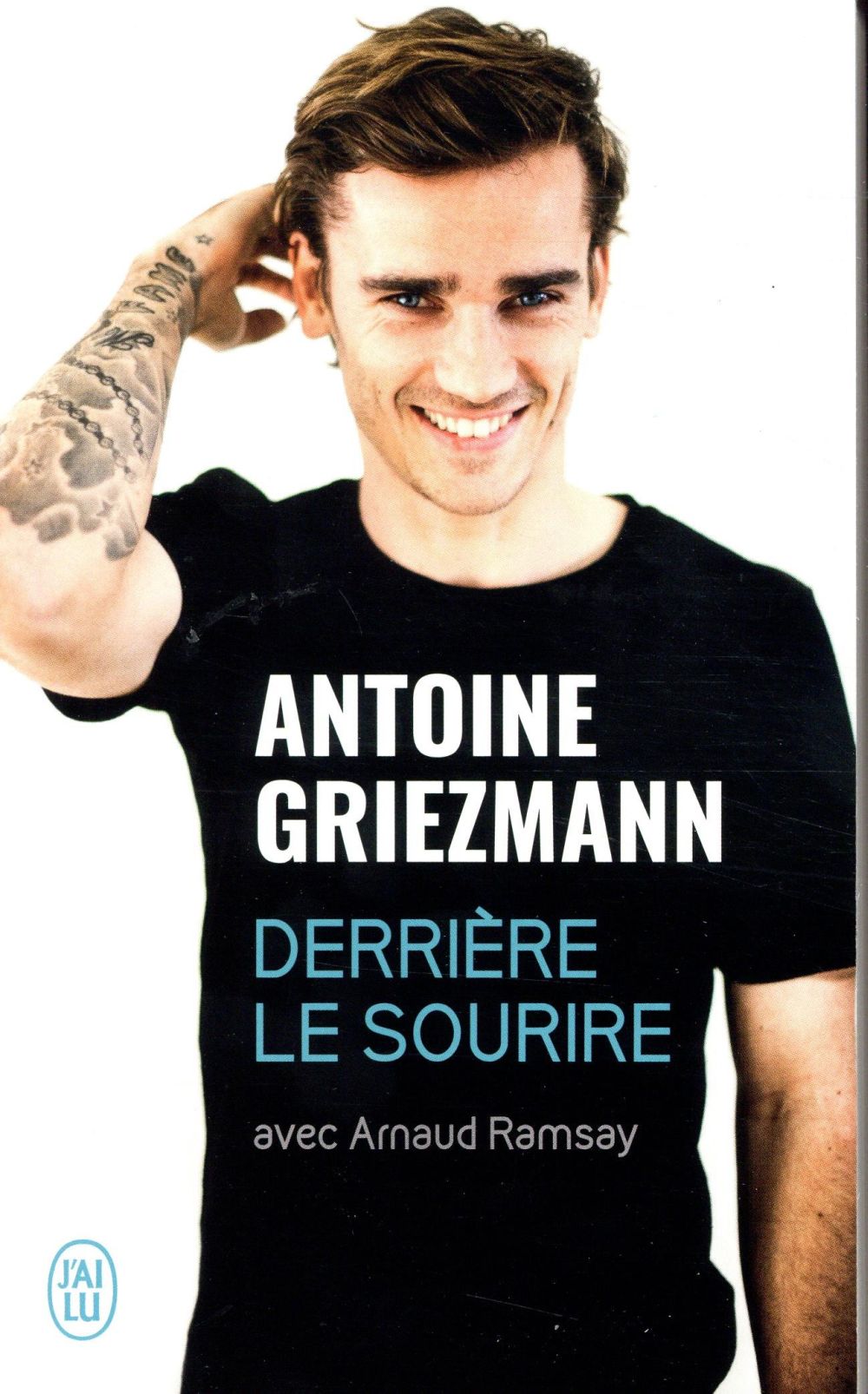 Derrière le sourire