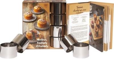 Moelleux, fondants & coulants. Coffret avec 4 cercles de pâtisserie en métal et 1 livre de 25 recett