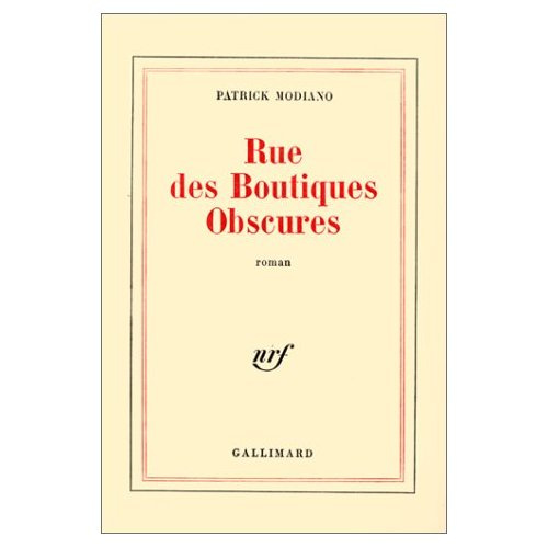 Rue des boutiques obscures