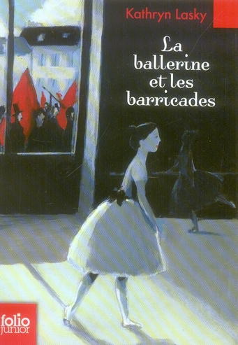 La ballerine et les barricades