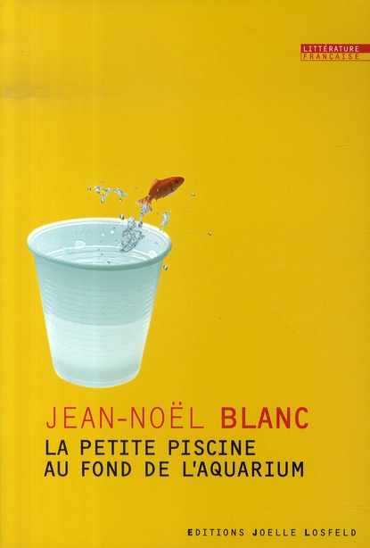 La petite piscine au fond de l'aquarium