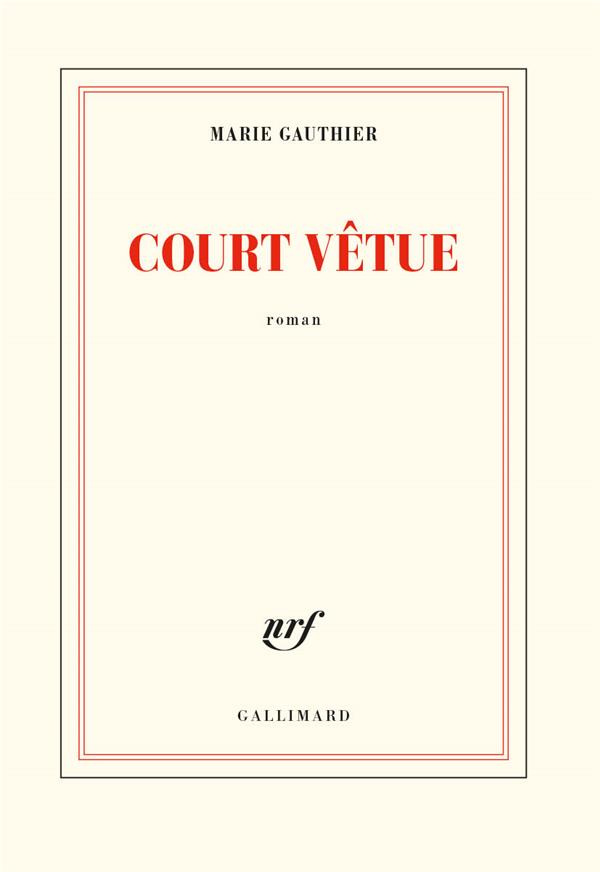 Court vêtue