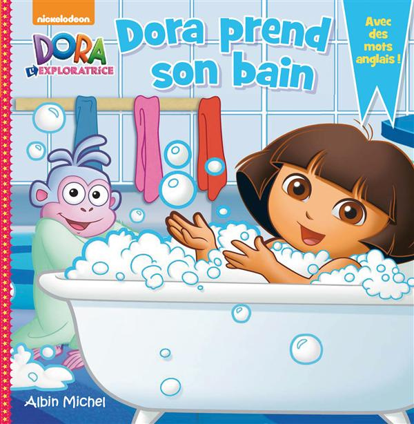 Dora prend son bain