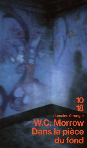 Dans la pièce du fond