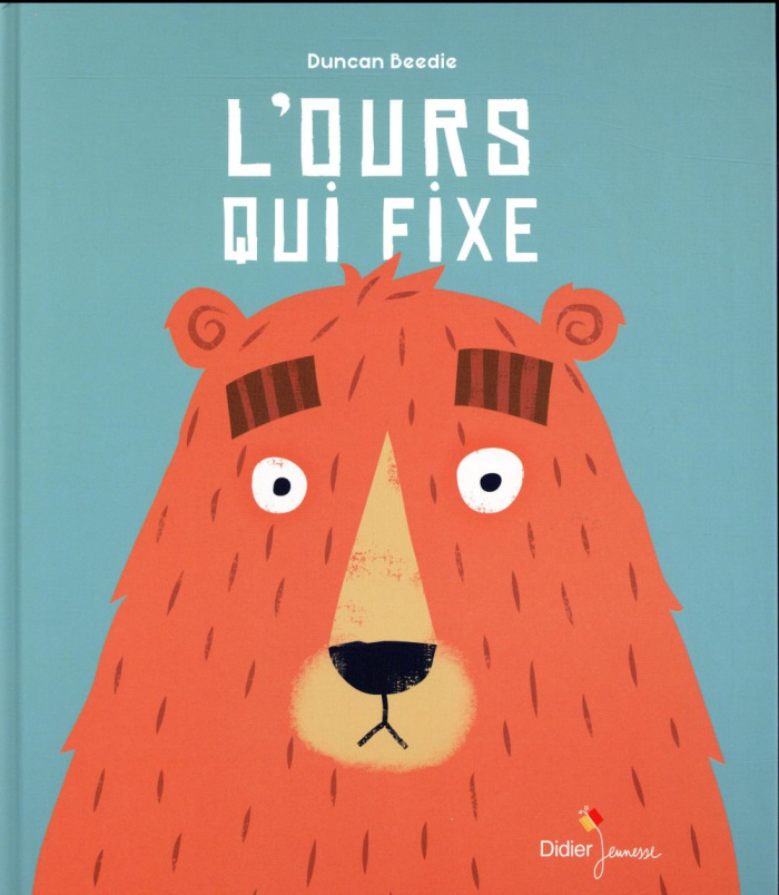 L'ours qui fixe