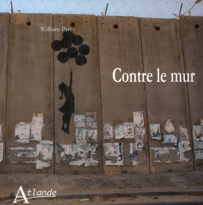 Contre le mur