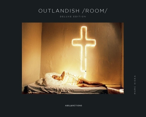 Outlandish /Room/. Edition de luxe. Edition bilingue français-anglais
