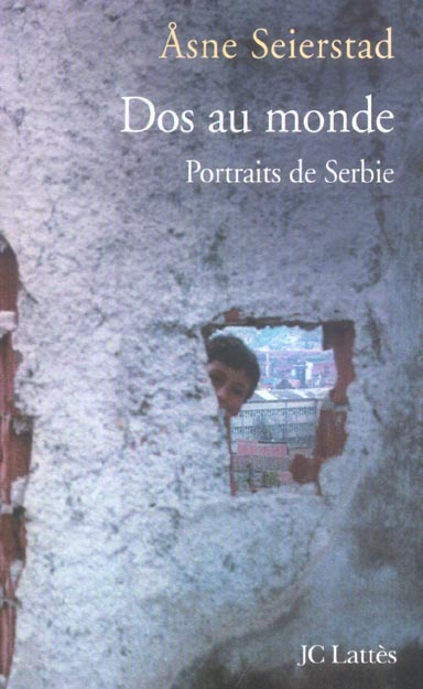 Dos au monde. Portraits de Serbie