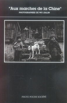 Aux marches de la Chine