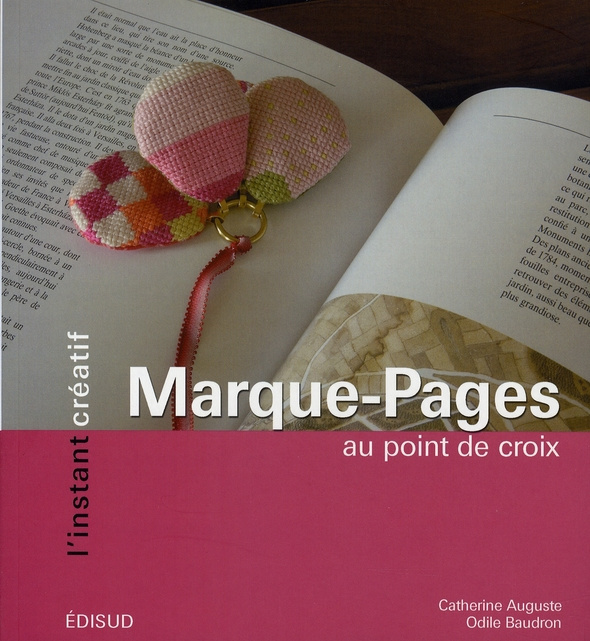 MARQUE PAGES AU POINT DE CROIX