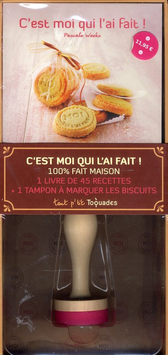 Coffret c'est moi qui l'ai fait  ! 1 livre de 45 recettes + 1 tampon à marquer les biscuits