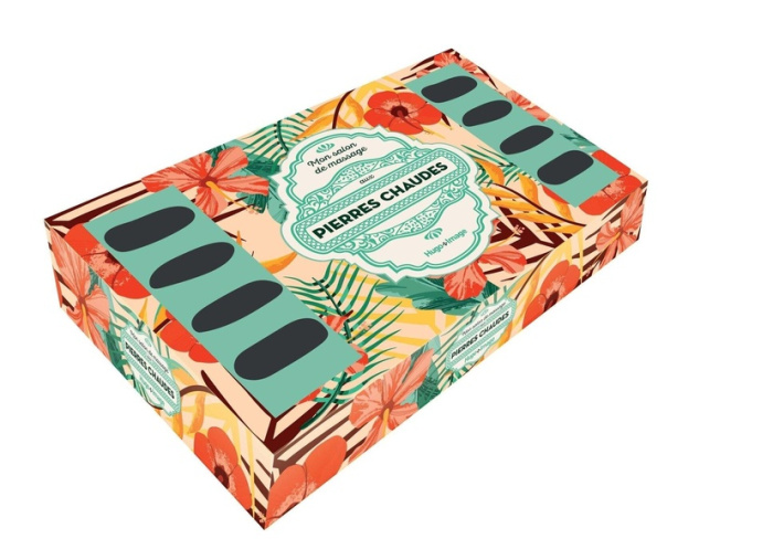 Mon salon de massage aux pierres chaudes. Avec 8 pierres naturelles de massage et 8 cônes d'encens a