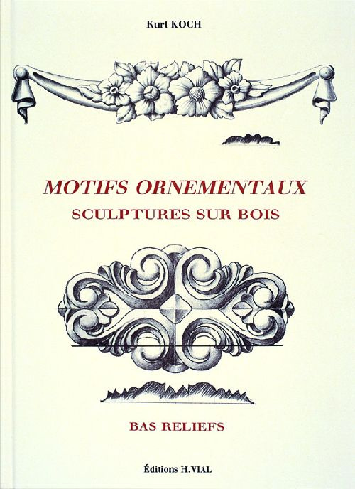 Motifs ornementaux. Sculptures sur bois, bas reliefs