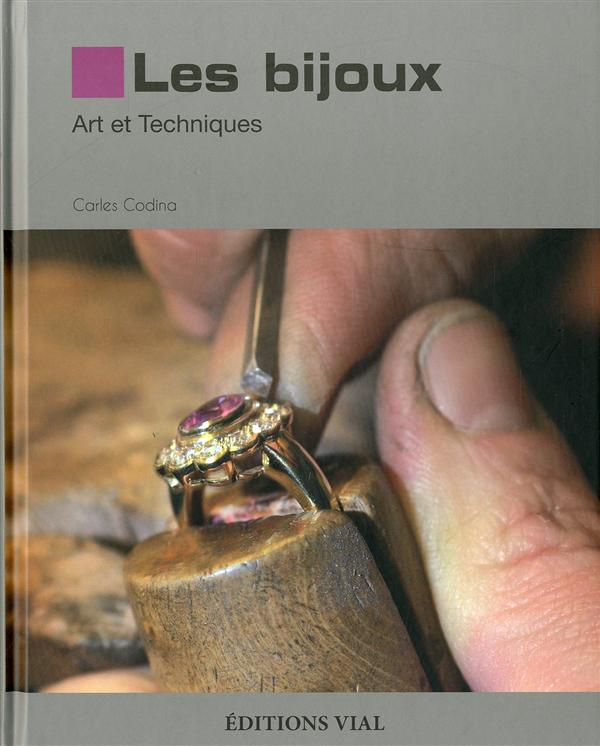 Les bijoux