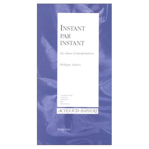 TOUJOURS QUELQU'UN SOUS L'ARBRE