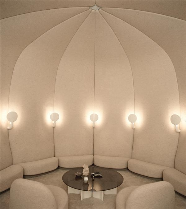 Le design du pouvoir. L'Atelier de Recherche et de Création du Mobilier national