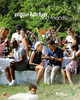 Wildbolz_Lauren-Vegan_kitchen_and_friends-9782825143643_0
