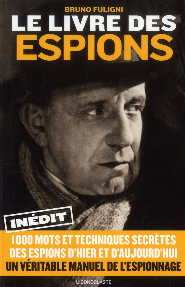 le-livre-des-espions_0