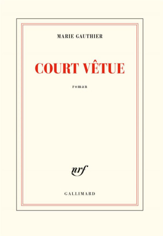 Court vêtue