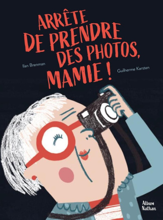 Arrête de prendre des photos, Mamie !