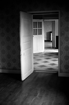 Le Ciel gris s'élevant (paraissait plus grand)