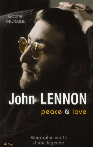 Lennon Peace. Peace & love