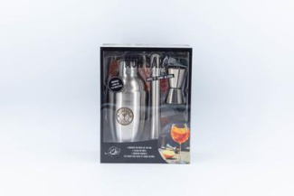 Mon bar à cocktails avec et sans alcool. Avec 1 shaker en inox de 400 ml, 1 pilon en inox, 1 doseur