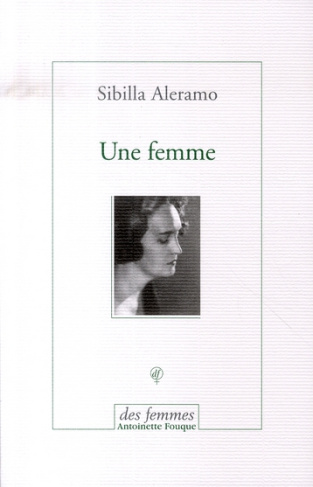Une femme