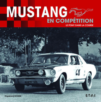 Mustang en compétition. Un pony dans la course