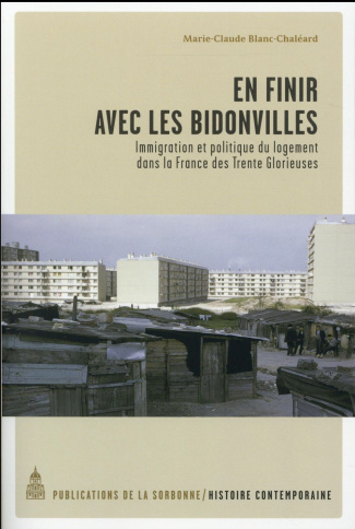 EN FINIR AVEC LES BIDONVILLES
