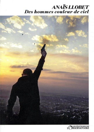 Des hommes couleur de ciel