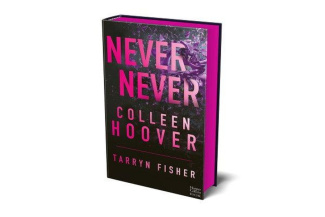 Hoover_Colleen_Fisher_Tarryn-Never_Never_collector._Ils_ont_tout_oubli_sauf_l_amour_qui_les_unit-9791033923534_0